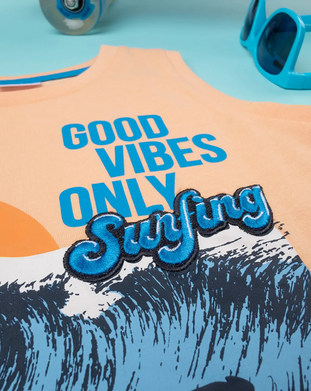 Prenatal Magliette E Camicie-Canotta Spalla Larga Bambino "Good Vibes”